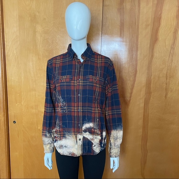 George Hocus Pocus Halloween Button Down Shirt Size Small - Picture 2 of 9